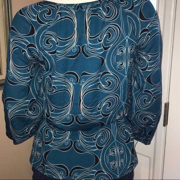 Banana Republic Drawstring Top Size Small - Picture 2 of 5